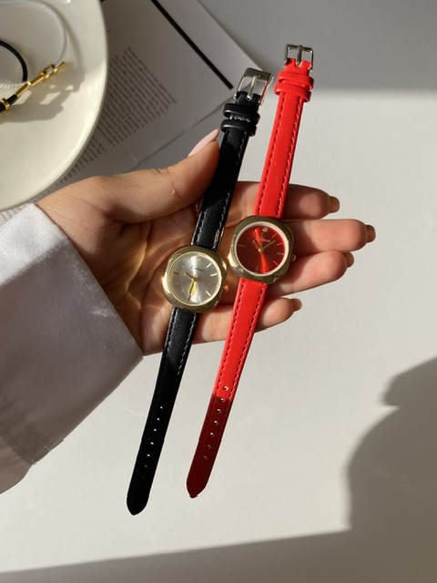 ساعت بندچرم