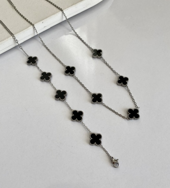 ست ونکلیف نقره ای